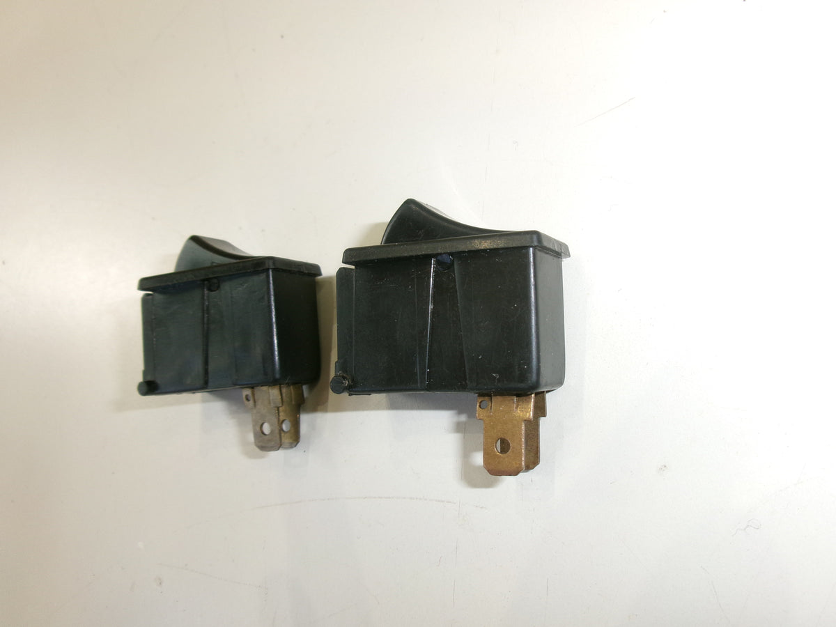 NOS 39281 Black Rocker Dash Switch - Bluemoon Classic Parts