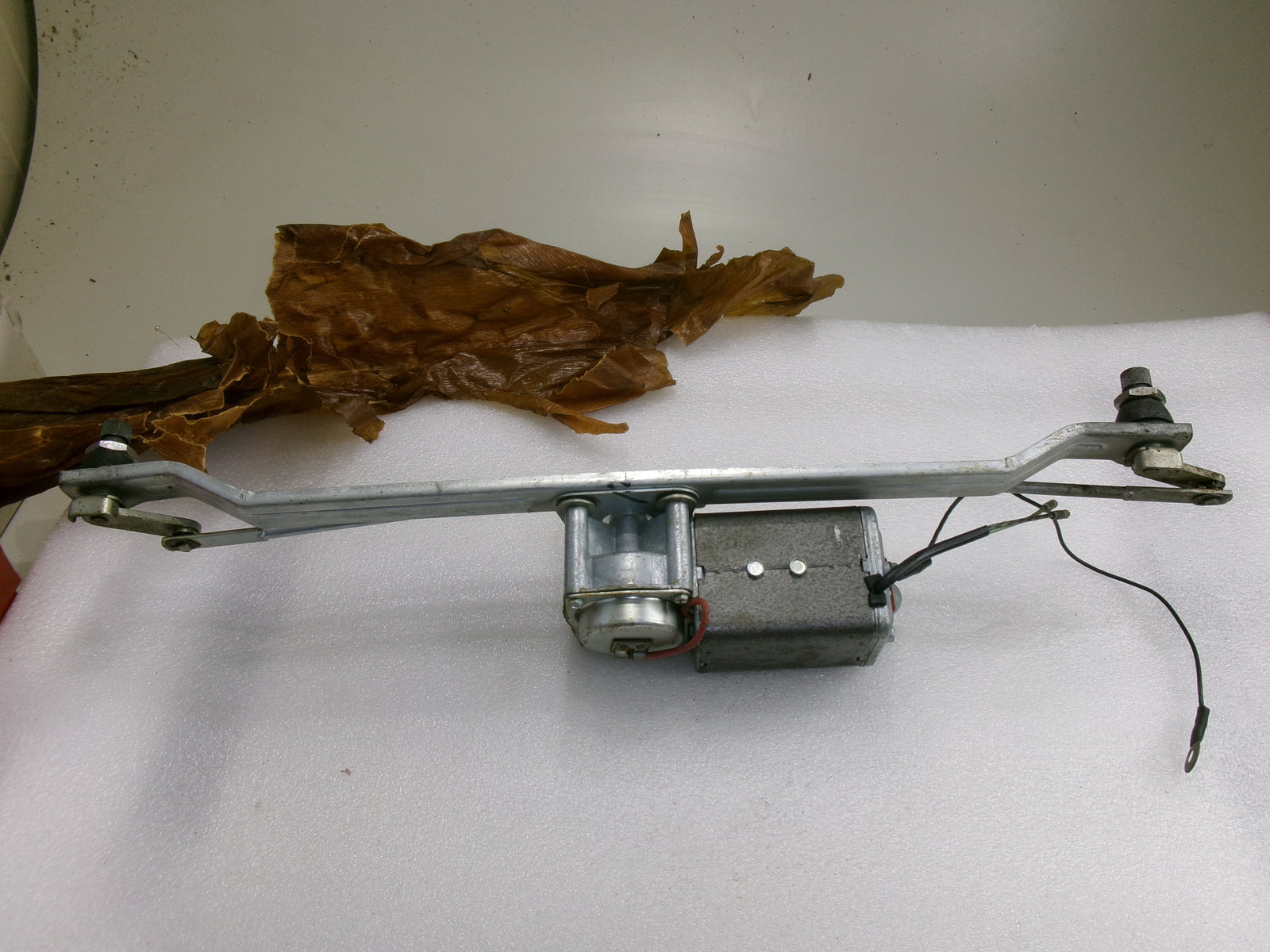 NOS Lucas DL2 Wiper Assembly 75353 Suits: 1964-70 Austin FG, Ford Anglia 1964 - Bluemoon Classic Parts