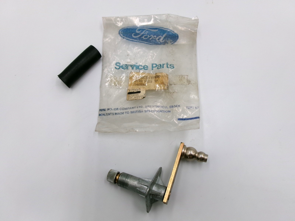 NOS OEM 1970-1977 Ford Cortina Mark 3 Wiper Linkage Spindle Part no. 1465566 - Bluemoon Classic Parts