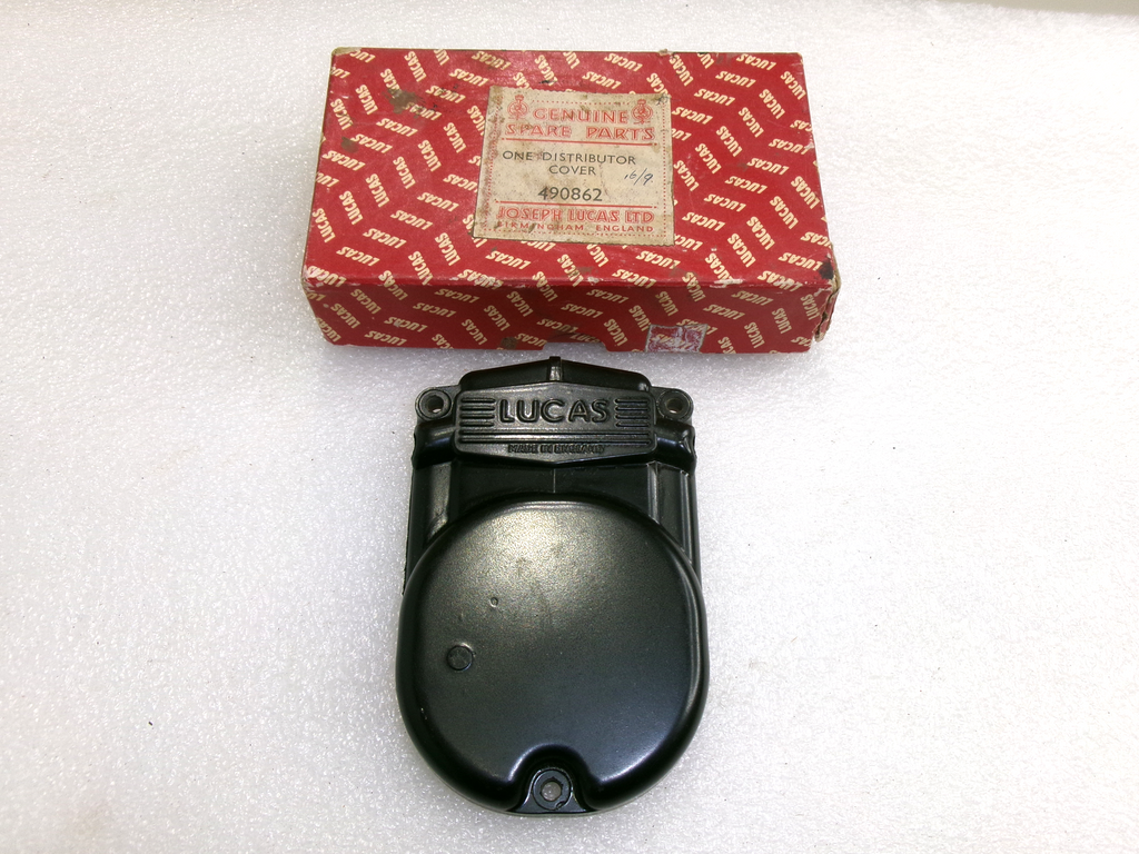 NOS Lucas Magneto Distributor Cover 490862 - Bluemoon Classic Parts