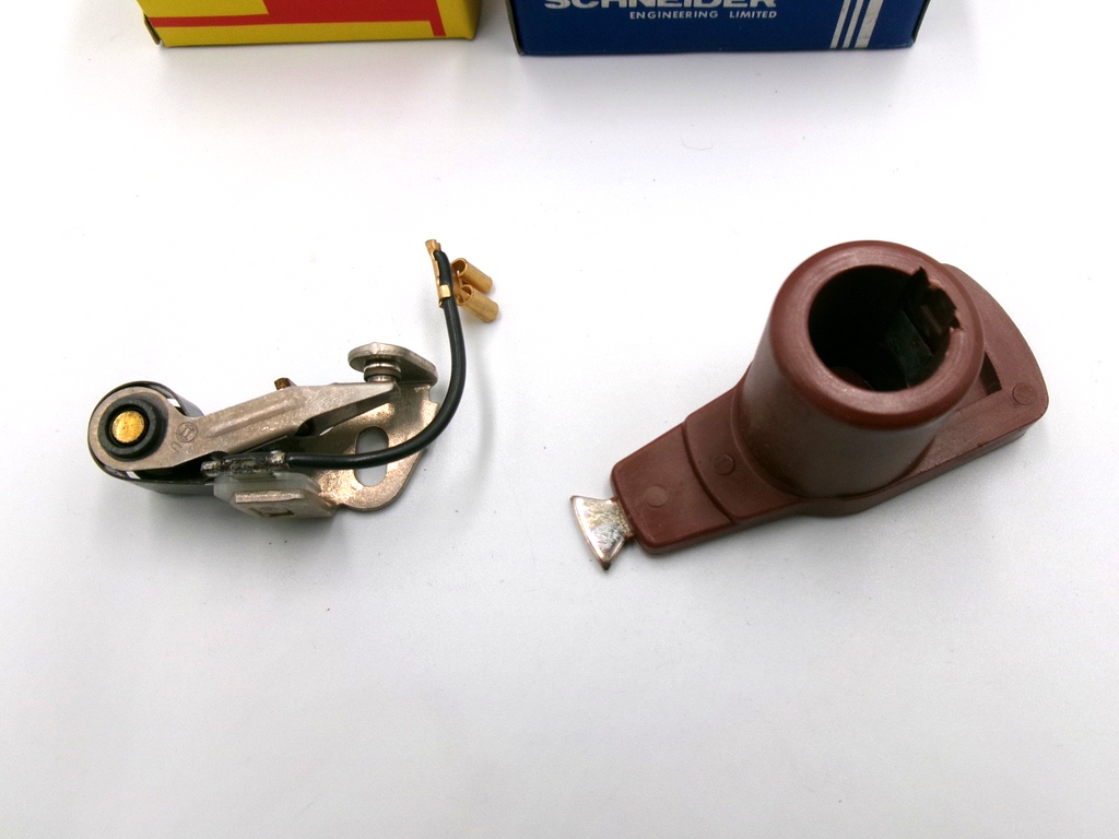 NOS 1969-1980 Holden V8 253 308 HT HG HJ HQ HX HZ BOSCH IGNITION Rotor & Points - Bluemoon Classic Parts