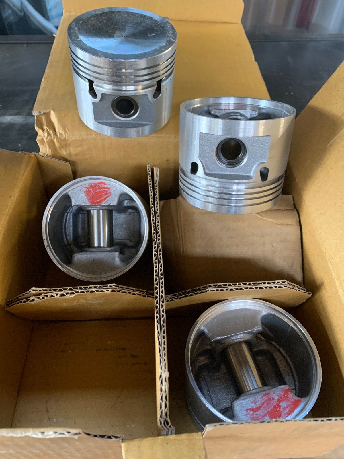 ACL 4cyl MG NOS Piston Set STD (no rings) Bore 3.16" - Bluemoon Classic Parts