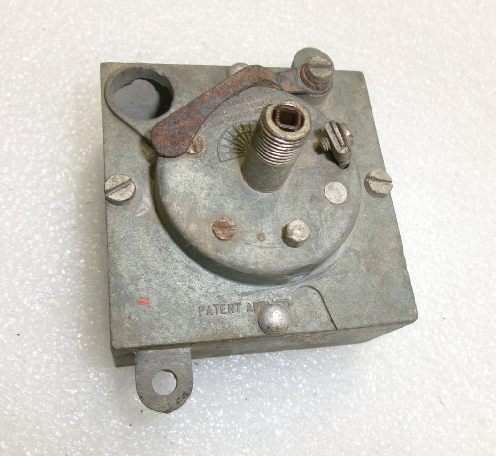 Smiths clock UC 301 for 1949-1955 Austin Sheerline. Untested, used - Bluemoon Classic Parts