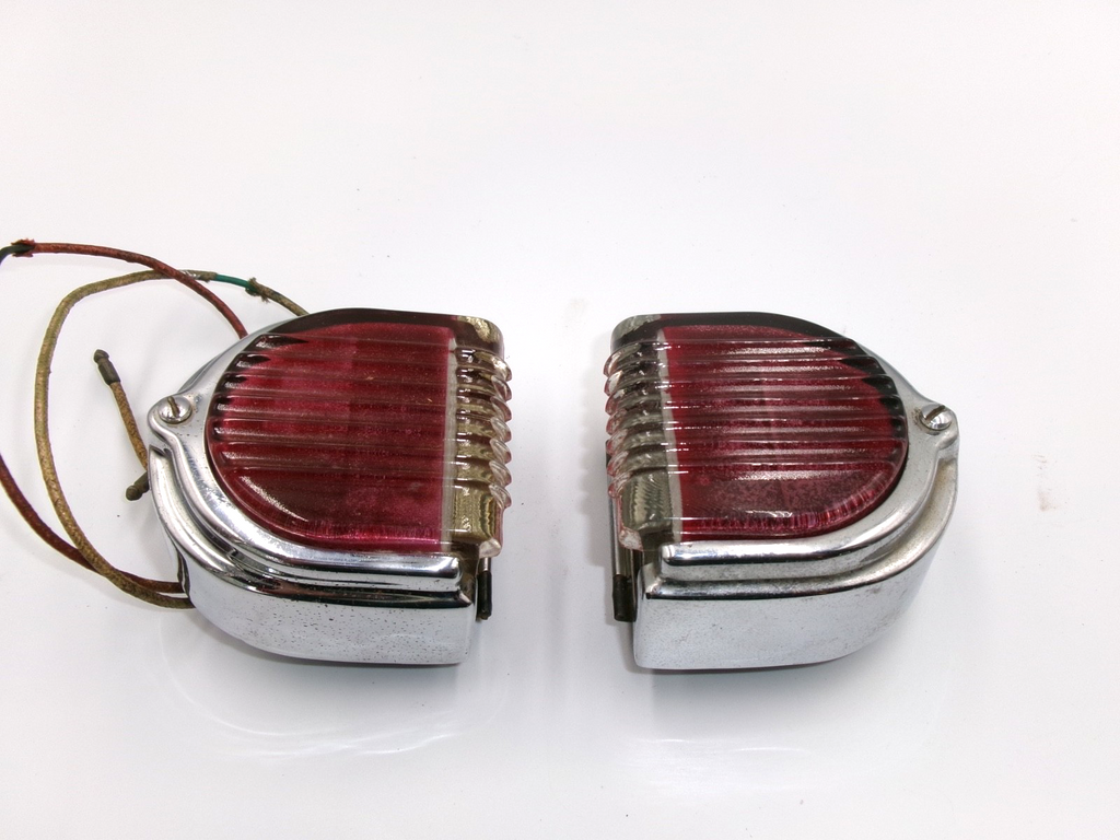 One PAIR Lucas Genuine L476 D Lamps Stop Tail Number Plate Lights 53117 572441 - Bluemoon Classic Parts