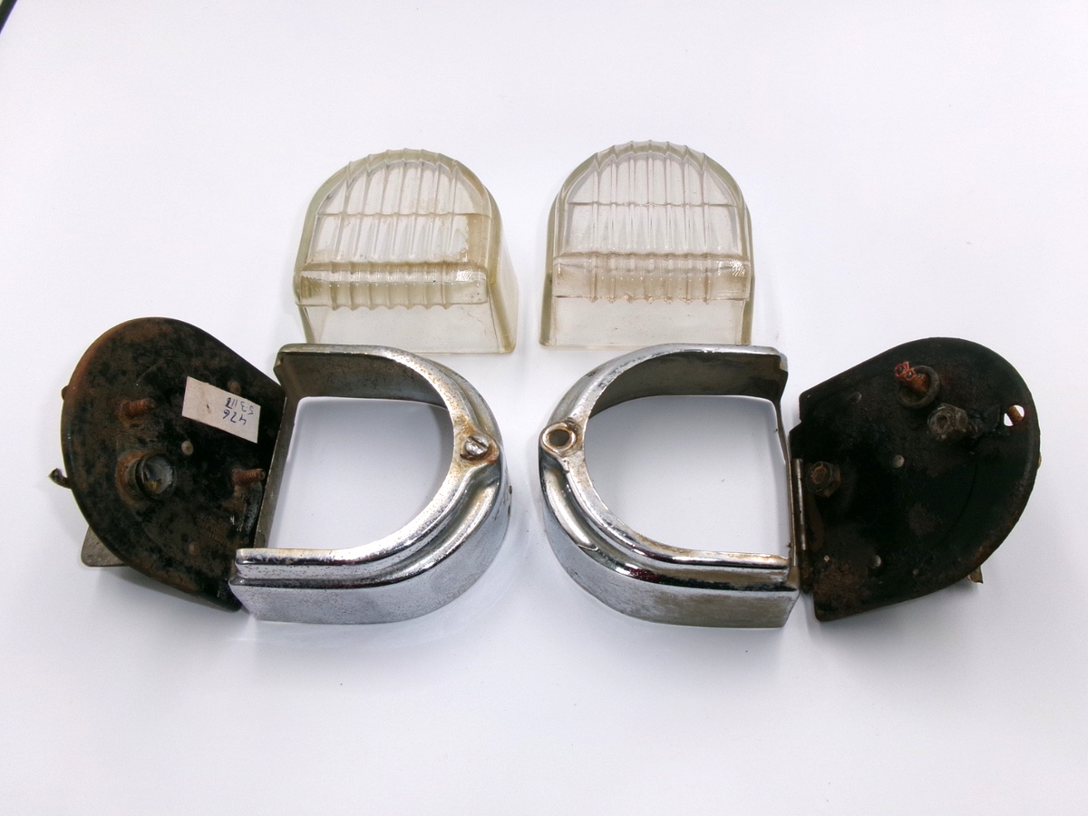 One PAIR Lucas Genuine L476 D Lamps Stop Tail Number Plate Lights 53117 572441 - Bluemoon Classic Parts