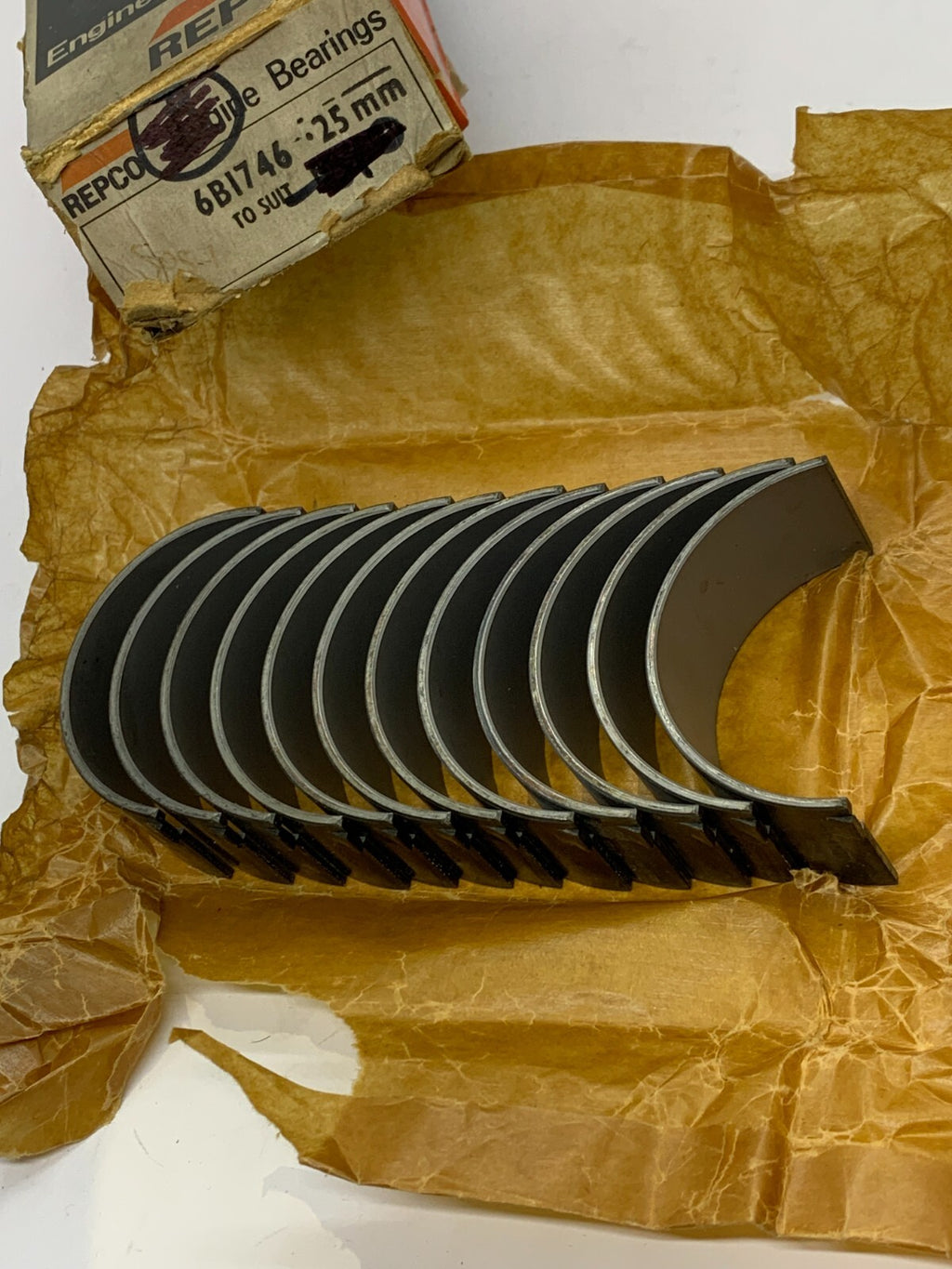 NOS CONROD Bearings 6B1746 .25MM MAZDA Diesel 6cyl Trucks YA 3.8 XB 4.1 ZB 5.5 - Bluemoon Classic Parts