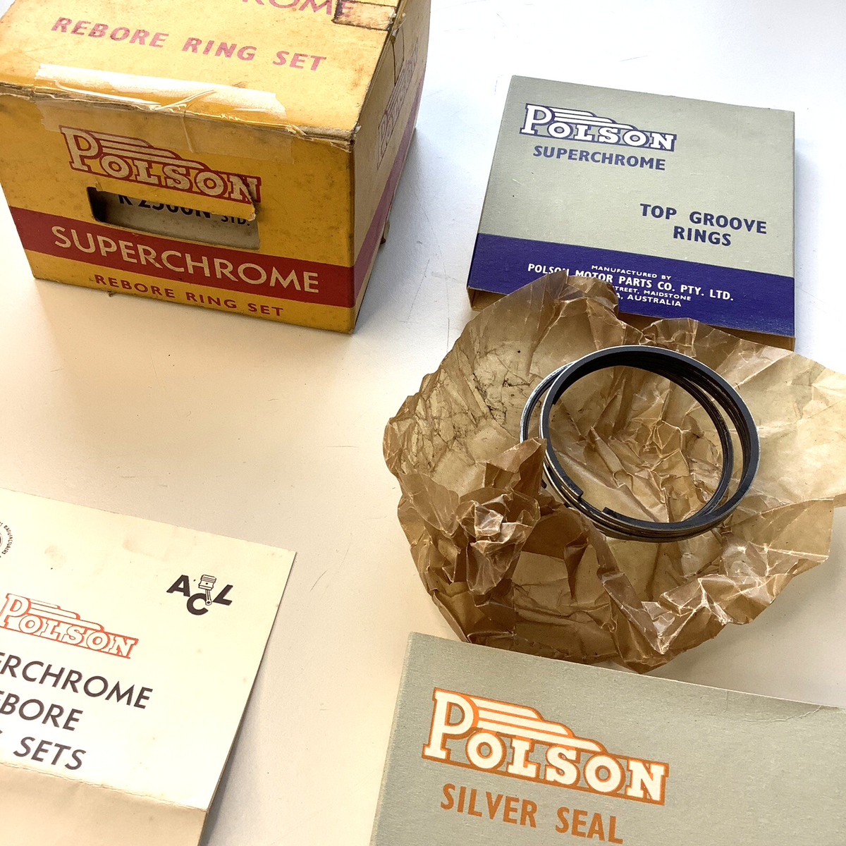 NOS Standard Flying Ten 10hp Piston Ring Set 2.5 ” STD Bore - Bluemoon Classic Parts