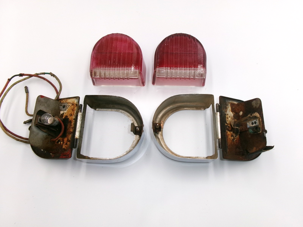 One PAIR Lucas Genuine L476 D Lamps Stop Tail Number Plate Lights 53117 572441 - Bluemoon Classic Parts