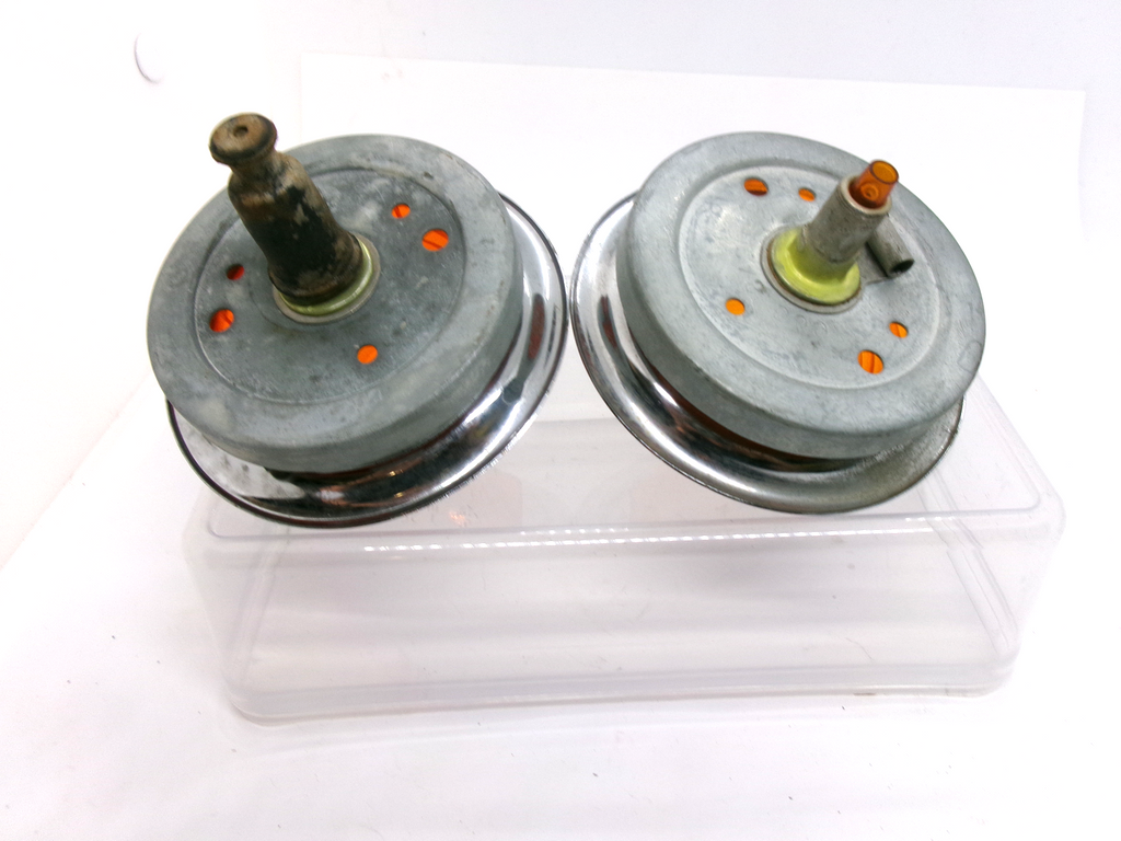 Lucas Indicators PAIR Light Assemblies L539 Amber MGA Jaguar Wolseley - Bluemoon Classic Parts