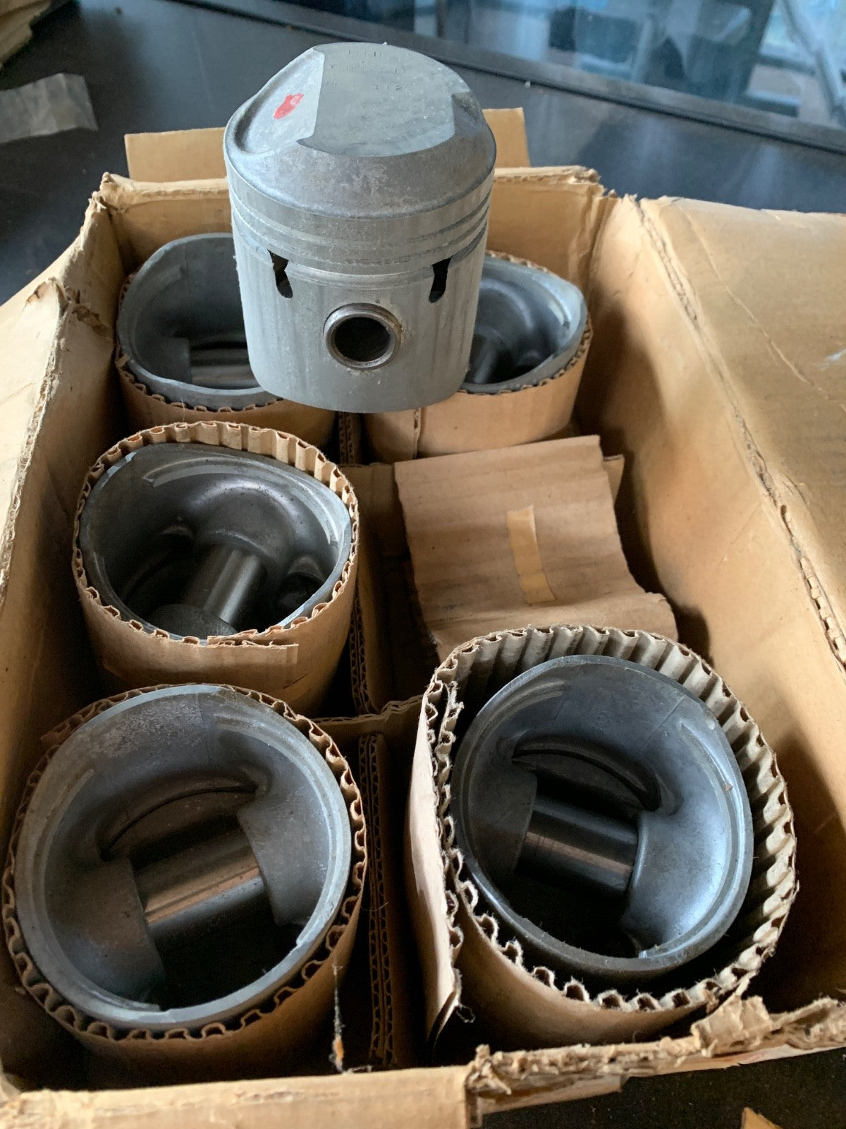 ACL 1966-69 2M Engine Toyota Crown NOS Piston Set .020" (no rings) - Bluemoon Classic Parts