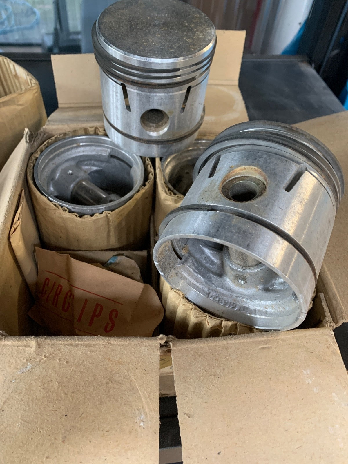 Hepolite 4cyl Standard NOS Piston Set .030" Bore 85mm 3.35" - Bluemoon Classic Parts