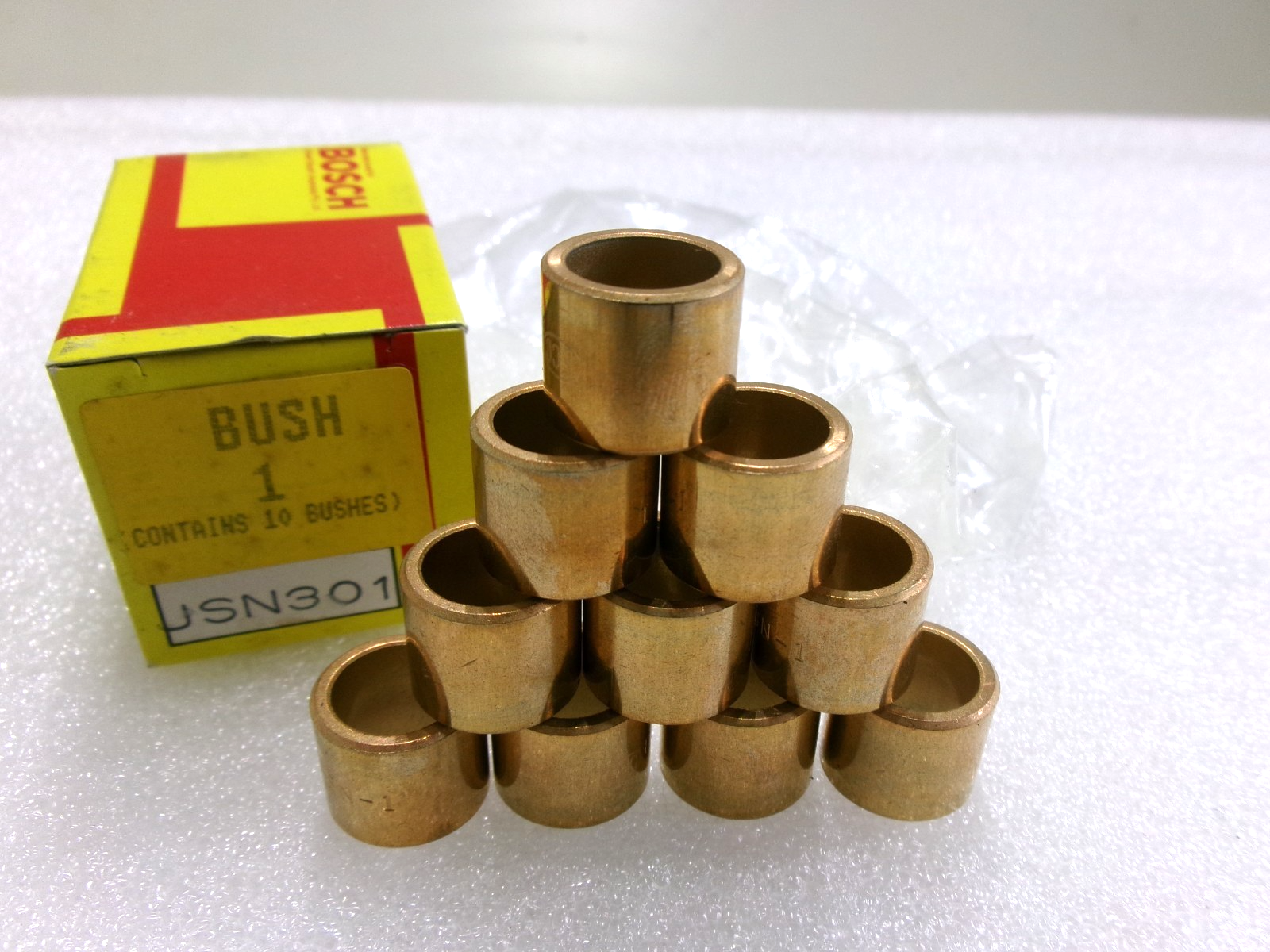 Bosch Bushes for Toyota Starters 4 x NOS Bosch Bushes for 1980's Starters 28100-41020 28100-42021, 42020