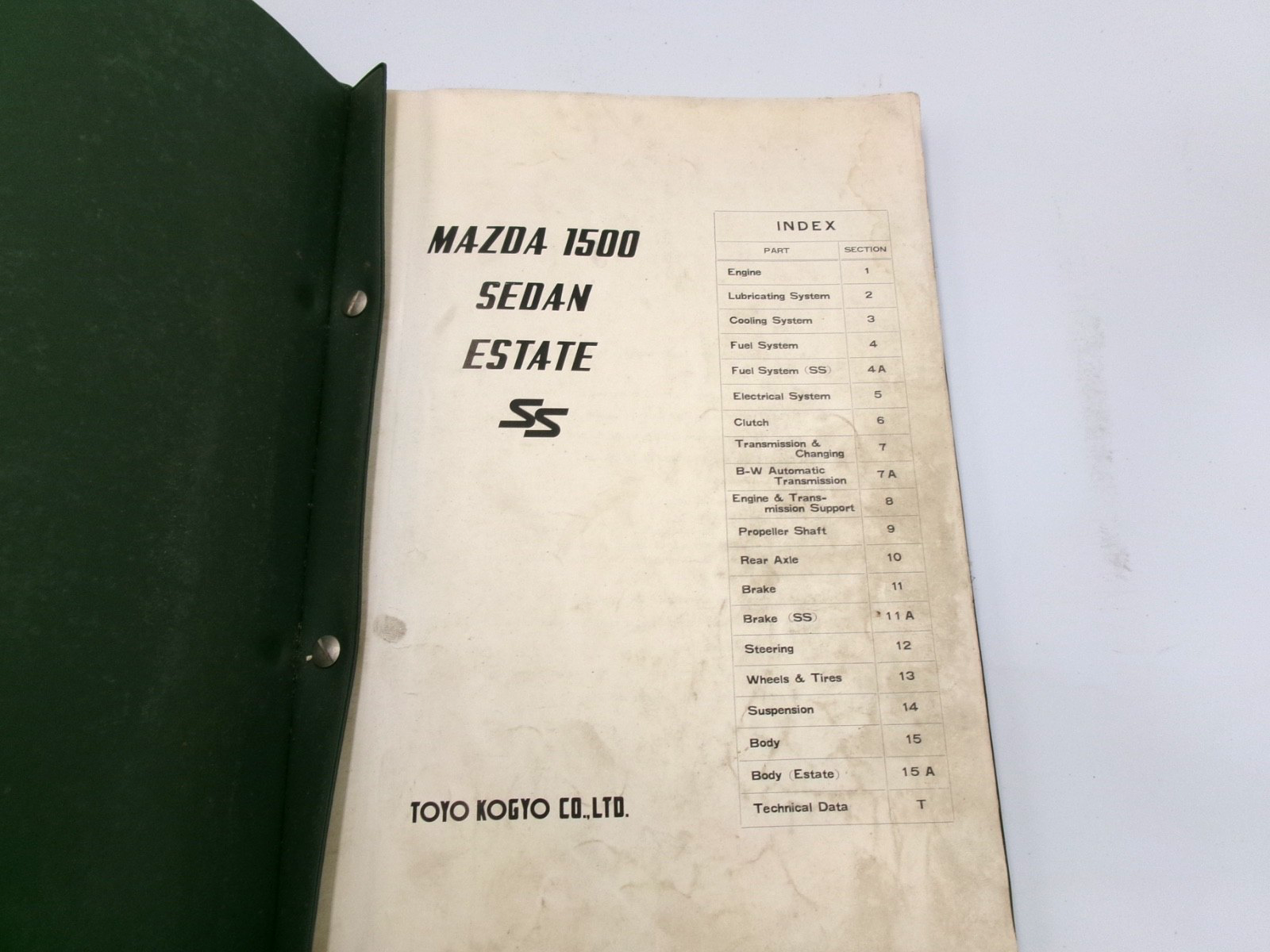 OEM Genuine Mazda 1500 Sedan Estate Workshop Manual, w/ Pull Out Chart - Bluemoon Classic Parts