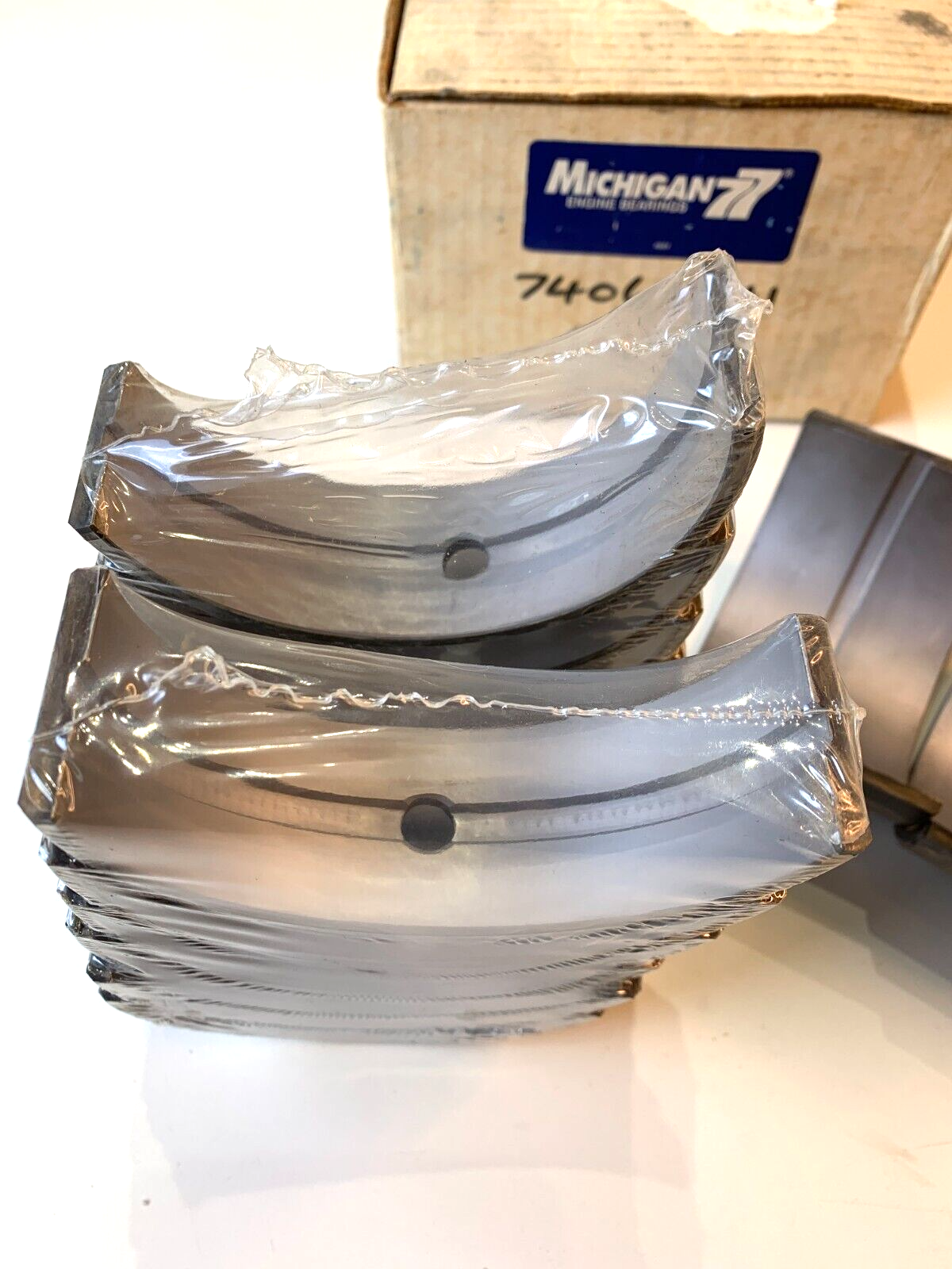 Clevite Main Bearings Set CL-112 74062401 MS-1530 +.020" Oversize - Bluemoon Classic Parts
