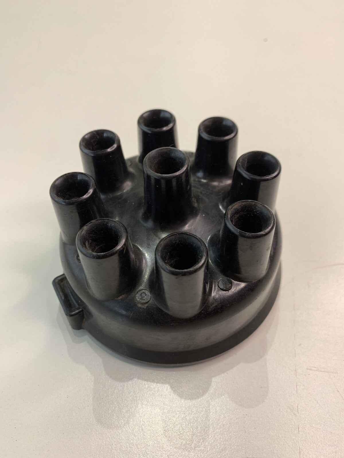 NOS OEM Delco Remy GD91 Distributor Cap 8cyl 1940- Pontiac Packard Buick - Bluemoon Classic Parts