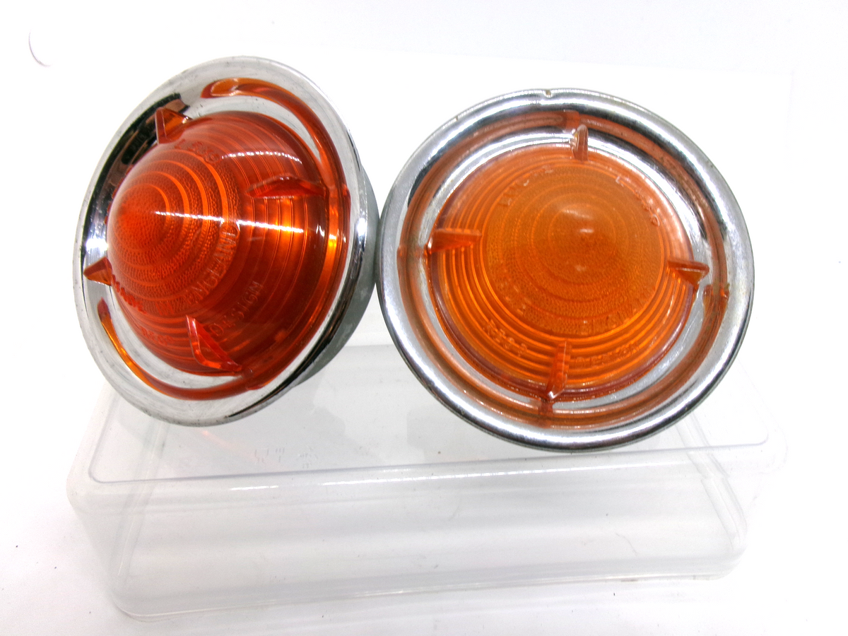 Lucas Indicators PAIR Light Assemblies L539 Amber MGA Jaguar Wolseley - Bluemoon Classic Parts