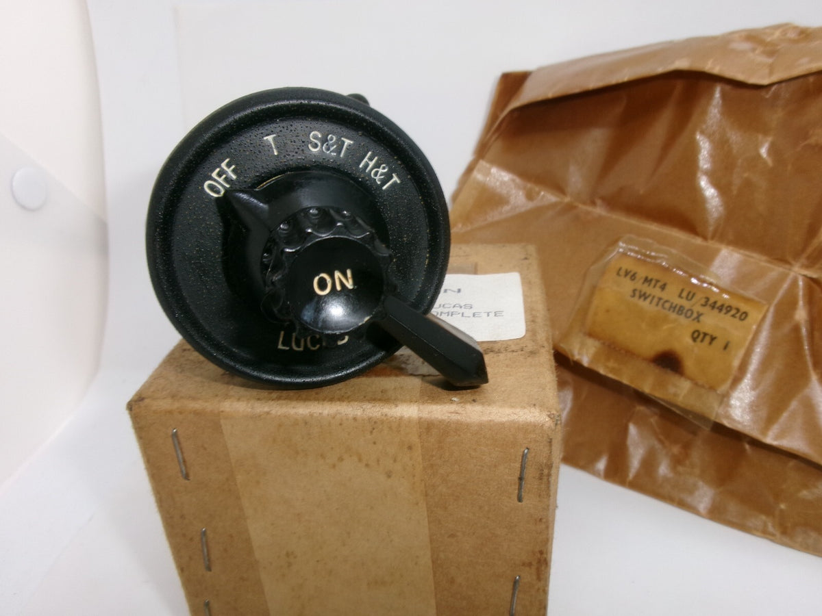 NOS Lucas PLC-6 30454 344920 3-pos. Ignition Side & headlight switch 1946 on - Bluemoon Classic Parts