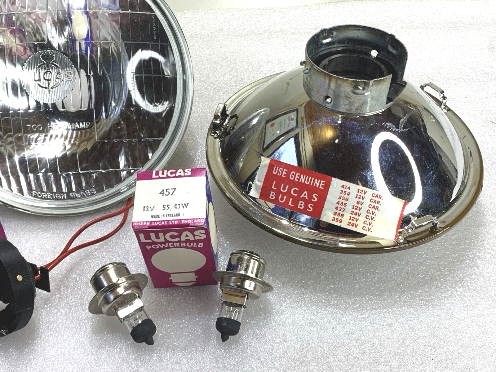 NOS PAIR Lucas 7” Head Lights & 2 Halogen Bulbs for RH Drive Vehicles Universal - Bluemoon Classic Parts