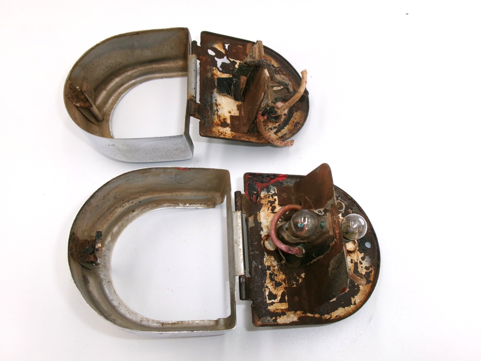 One PAIR Lucas Genuine L476 D Lamps Stop Tail Number Plate Lights 53117 572441 - Bluemoon Classic Parts