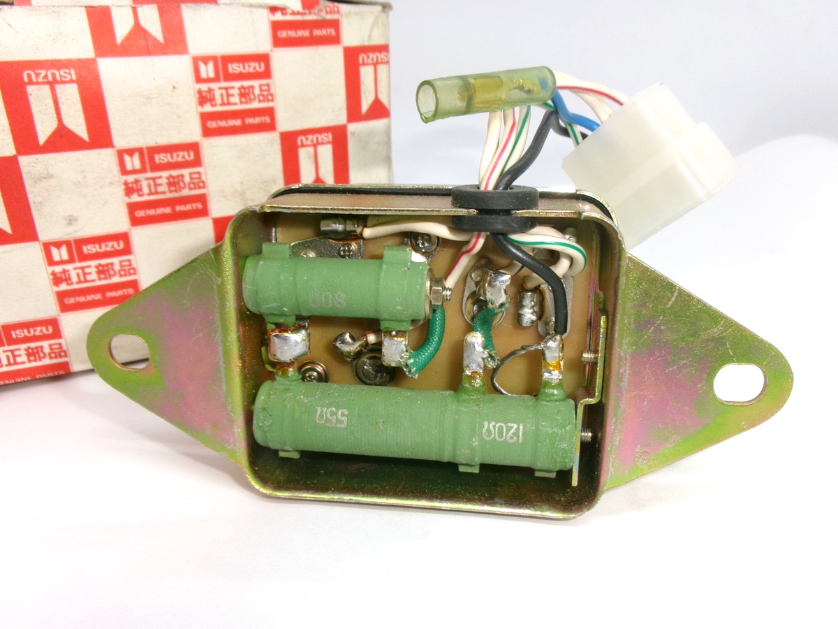OEM Isuzu 24v NOS Regulator may suit ELF NKR57 NKR58 Part no. 1-81251-035-0 - Bluemoon Classic Parts