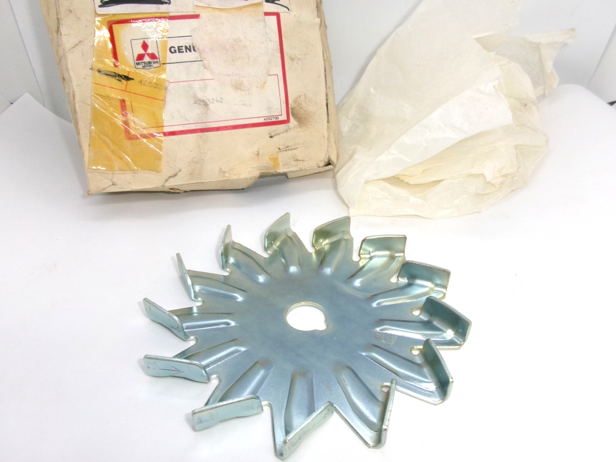 OEM NOS Fan for Mitsubishi 12v Alternators for 4WD & other vehicles - 17mm Shaft - Bluemoon Classic Parts