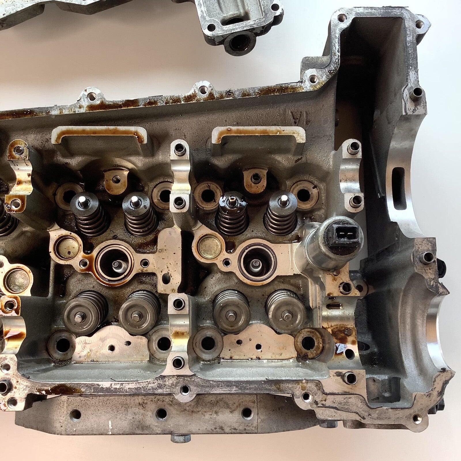 1998-05 Porsche 996 1-3 Bank Gen 1, 2 GT2/3 911 3.4/3.6 Bank 1-3 Left Cylinder Head - Bluemoon Classic Parts