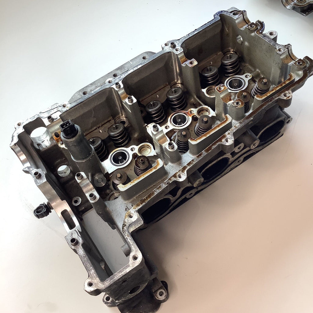 1998-05 Porsche 996 1-3 Bank Gen 1, 2 GT2/3 911 3.4/3.6 Bank 1-3 Left Cylinder Head - Bluemoon Classic Parts