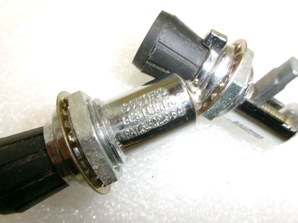 2 x Universal New Old Stock Southco Variable 0-13mm Compression Latches - Bluemoon Classic Parts