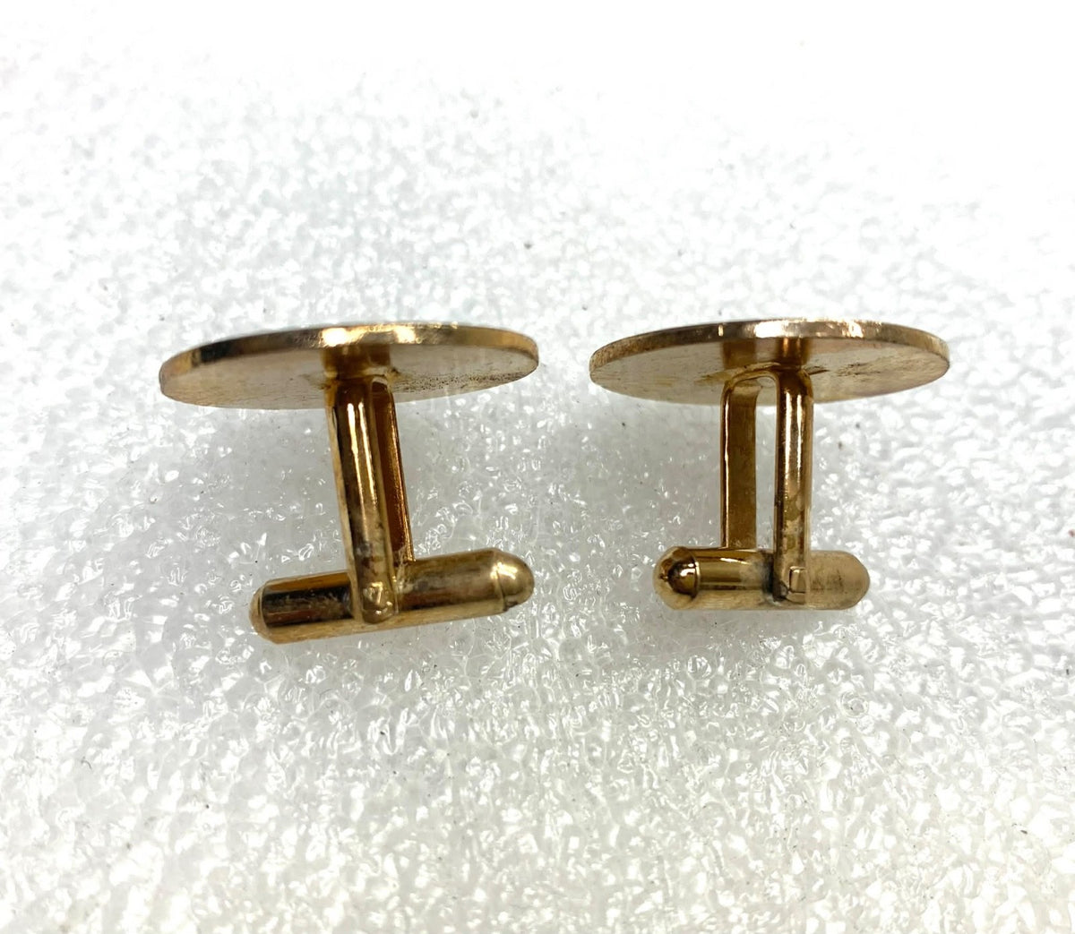 New Old Stock ONE PAIR of Enamelled Gold Plated Sunbeam Alpine Logo Cufflinks - Bluemoon Classic Parts