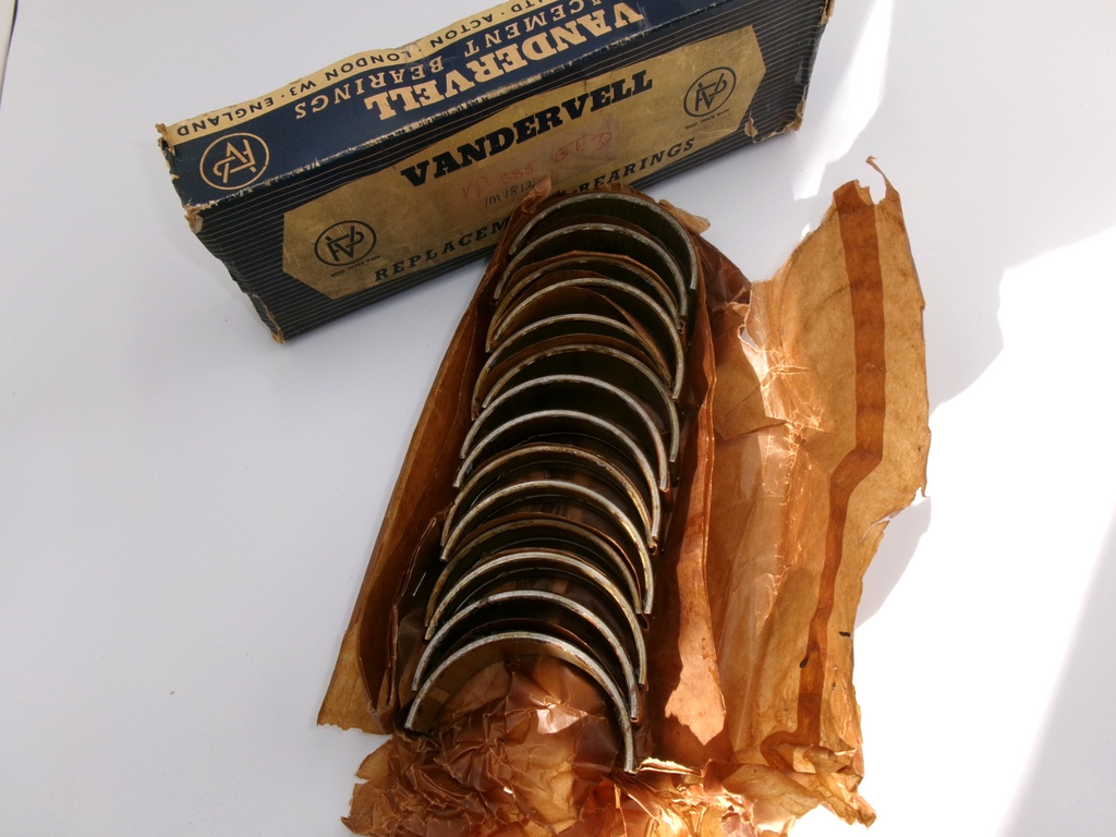NOS Austin Morris 5-7 Ton Trucks FFK FHK FJ MAIN 7M1812 Bearings STD - Bluemoon Classic Parts
