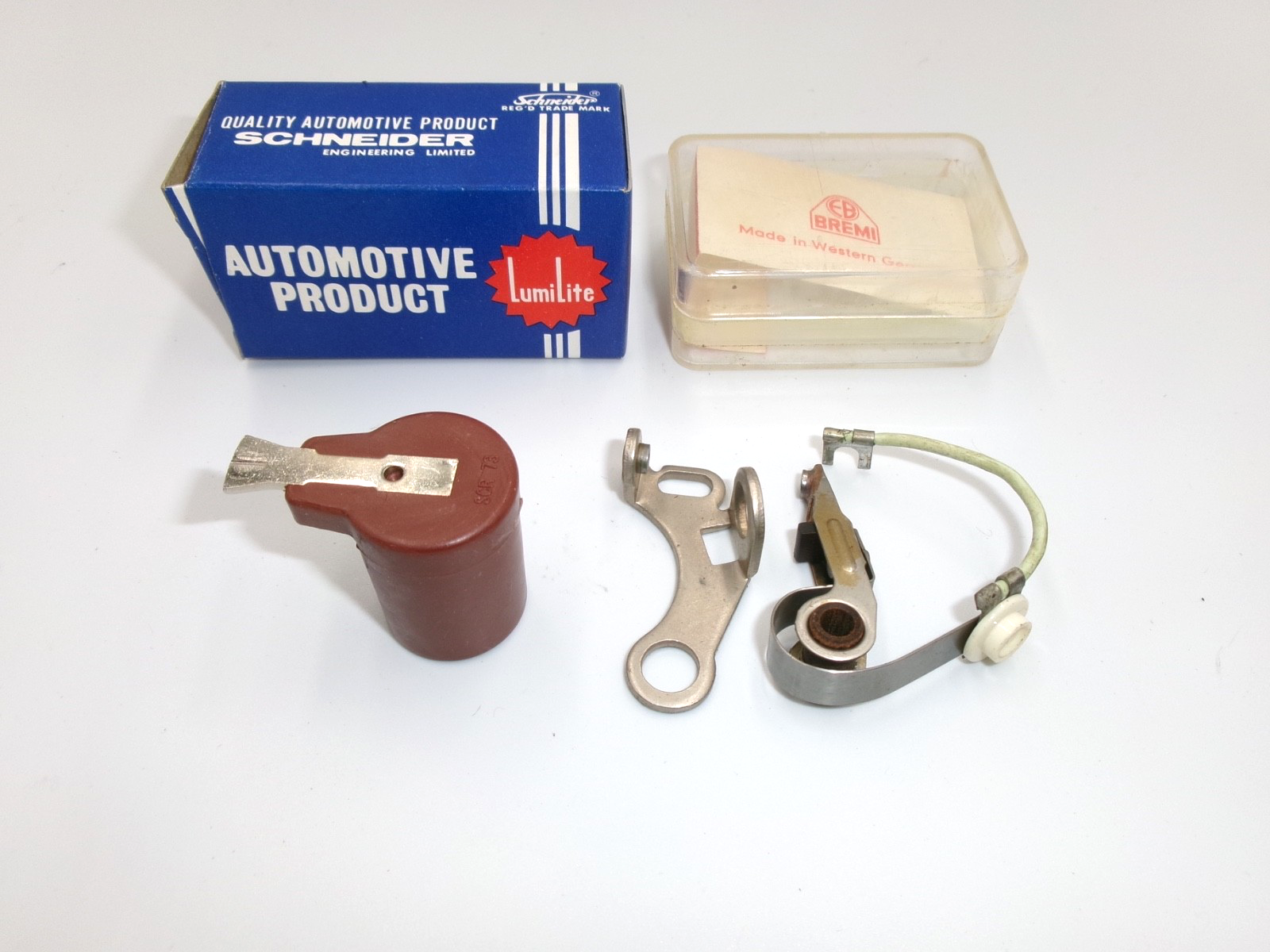 1953-63 Holden FJ FE FC FB EK EJ 138 NOS BOSCH System IGNITION Rotor and Points - Bluemoon Classic Parts