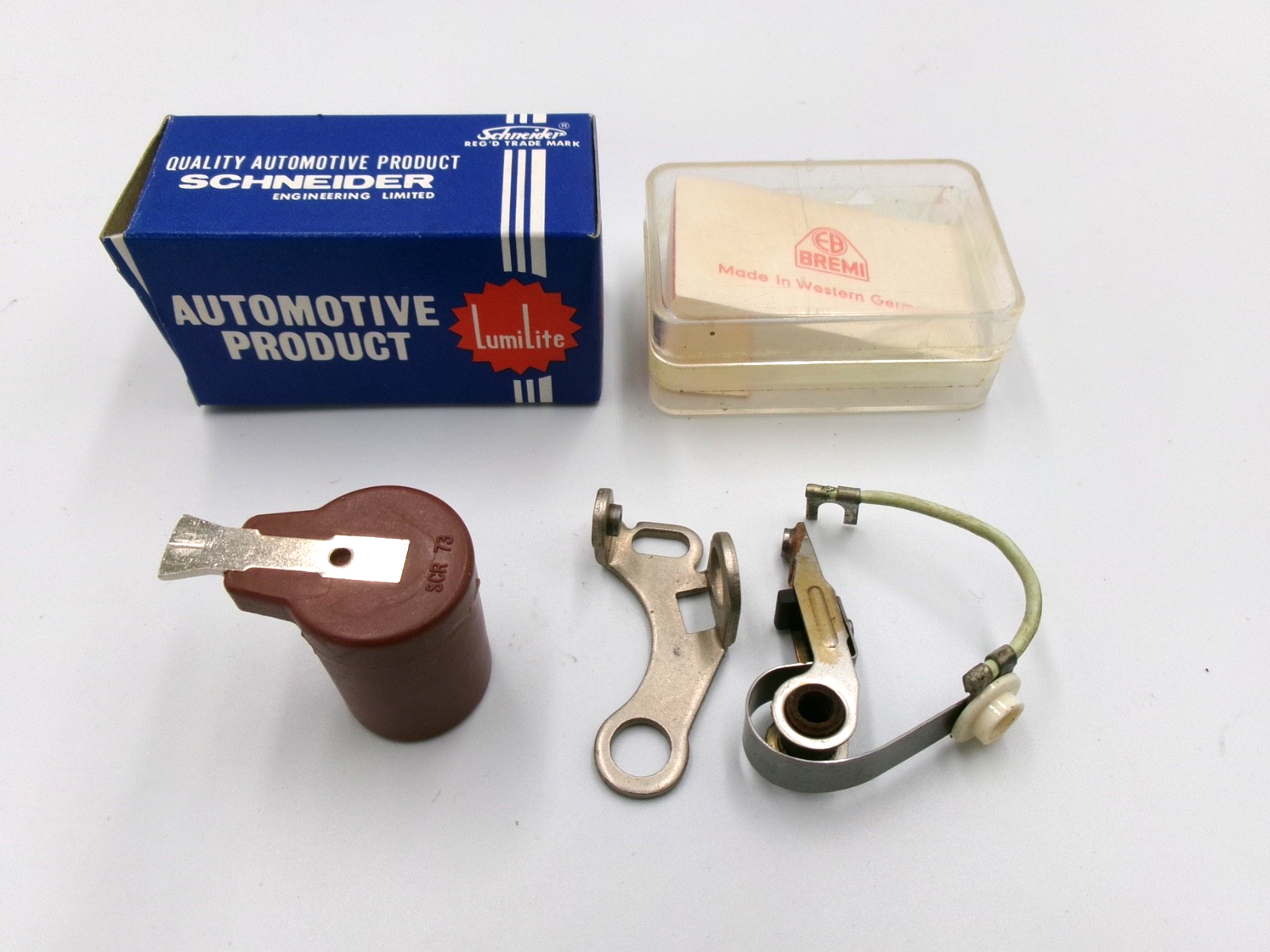 1953-63 Holden FJ FE FC FB EK EJ 138 NOS BOSCH System IGNITION Rotor and Points - Bluemoon Classic Parts