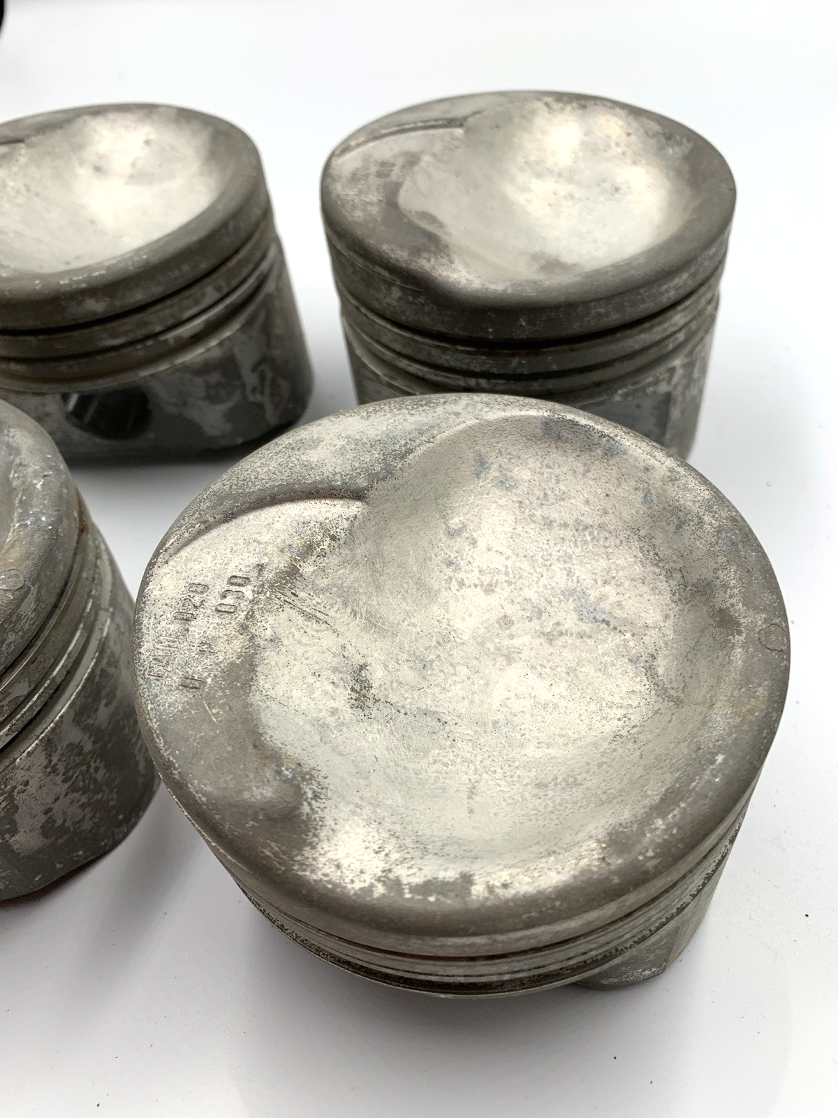 NOS International V8 392 Scout ACCO Pistons & Pins +.030" Over - Contour Top - Bluemoon Classic Parts